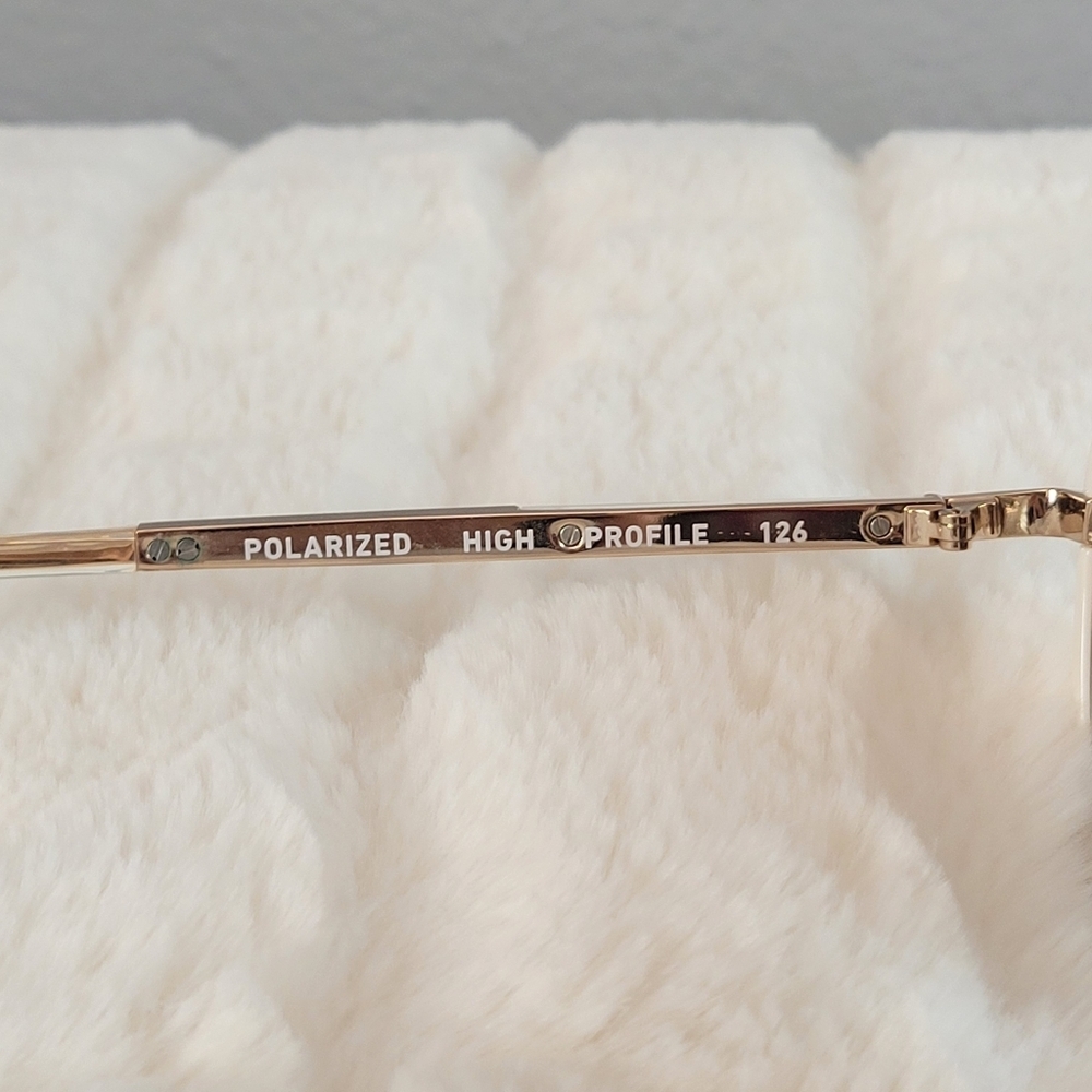QUAY // ltd ed luxe combination white/gold frames brown polarized lens aviators - Picture 16 of 16
